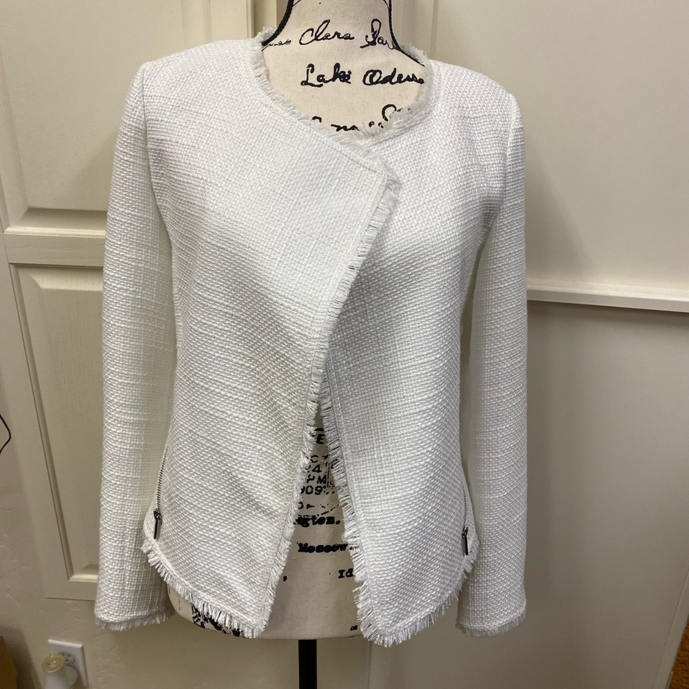 Very Classy With Jacket - image 2